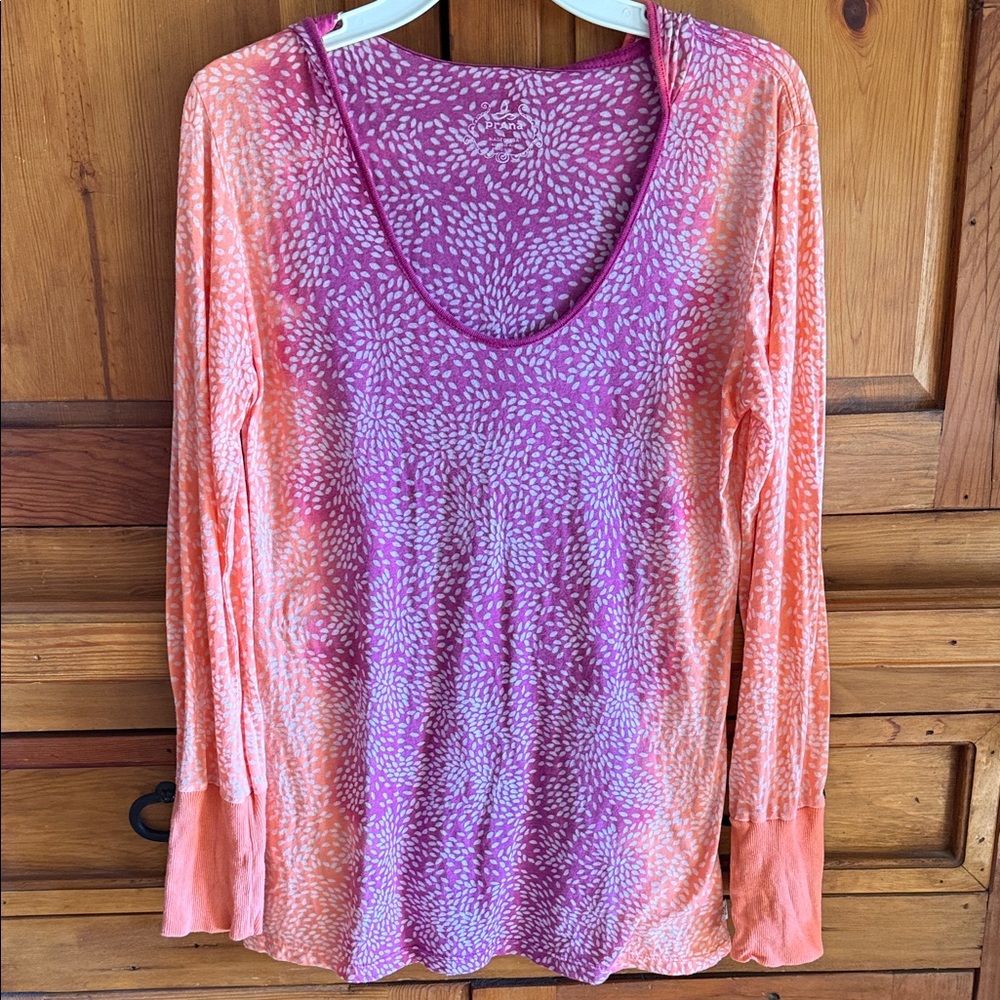 Prana Women's hooded Long Sleeve Top